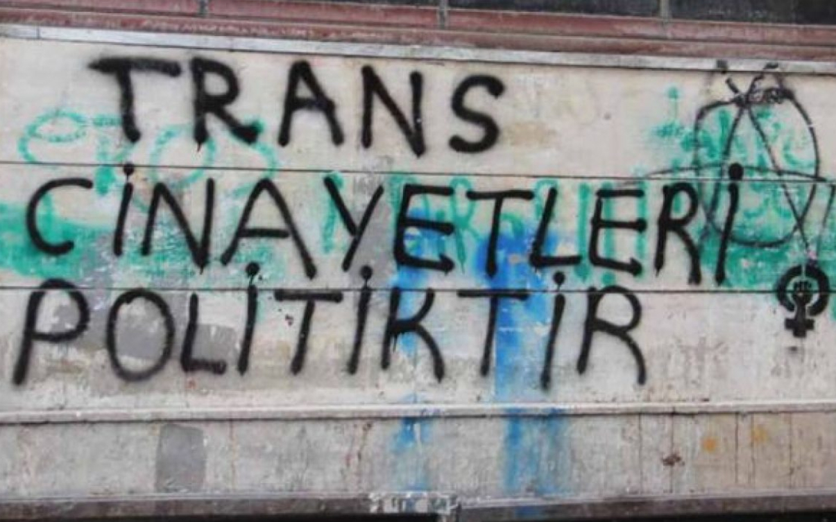 İzmir’de trans cinayeti: Bıçaklanarak katledildi!