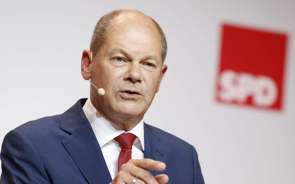 Almanya'nın yeni başbakanı Olaf Scholz oldu