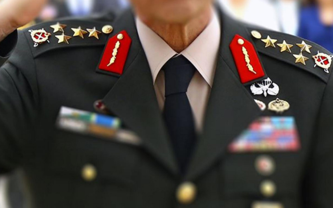 SADAT'dan TSK'de 'sakallı general' talebi