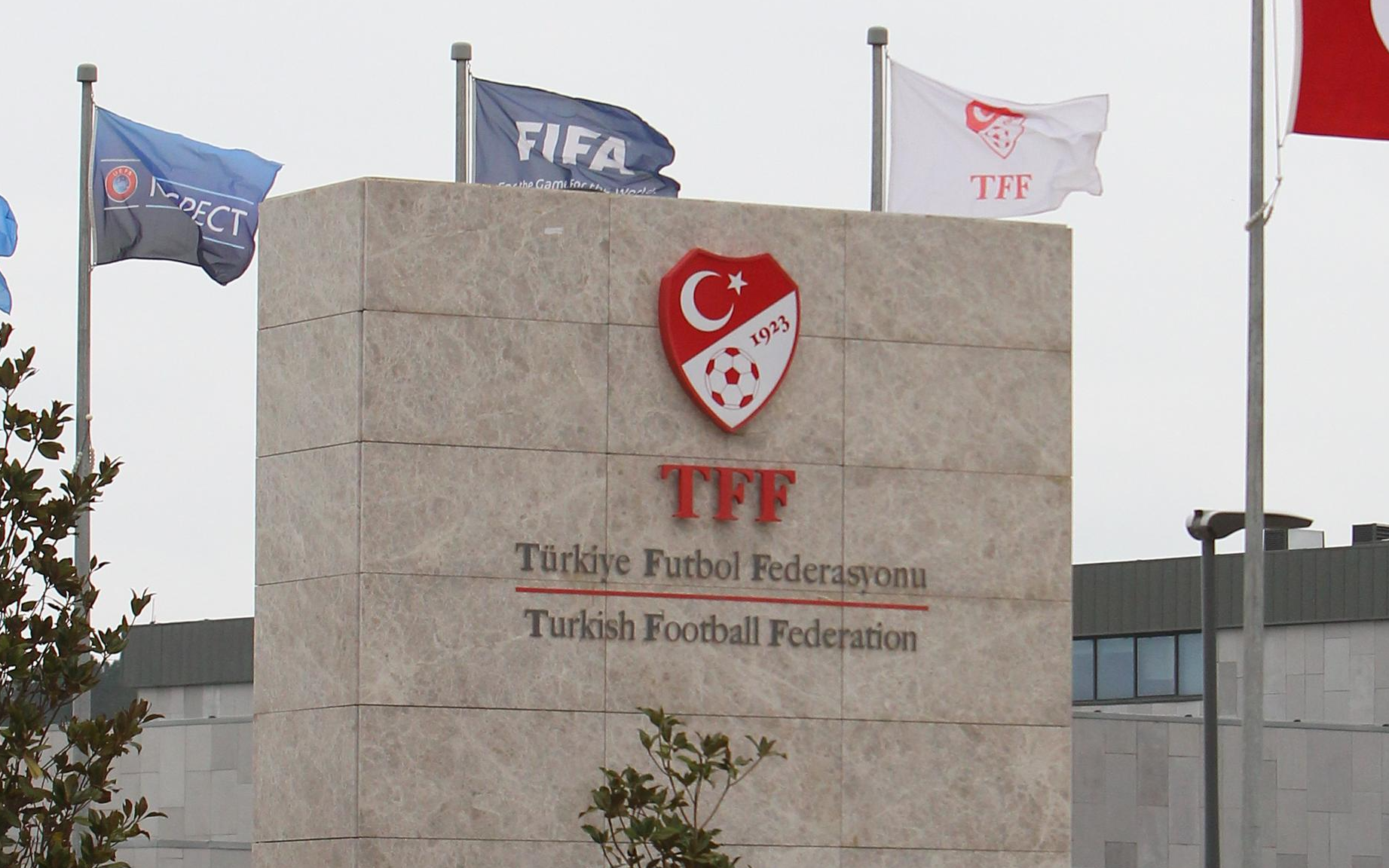 Süper Lig'den 3 kulüp ve 2 futbolcu PFDK'ye sevk edildi