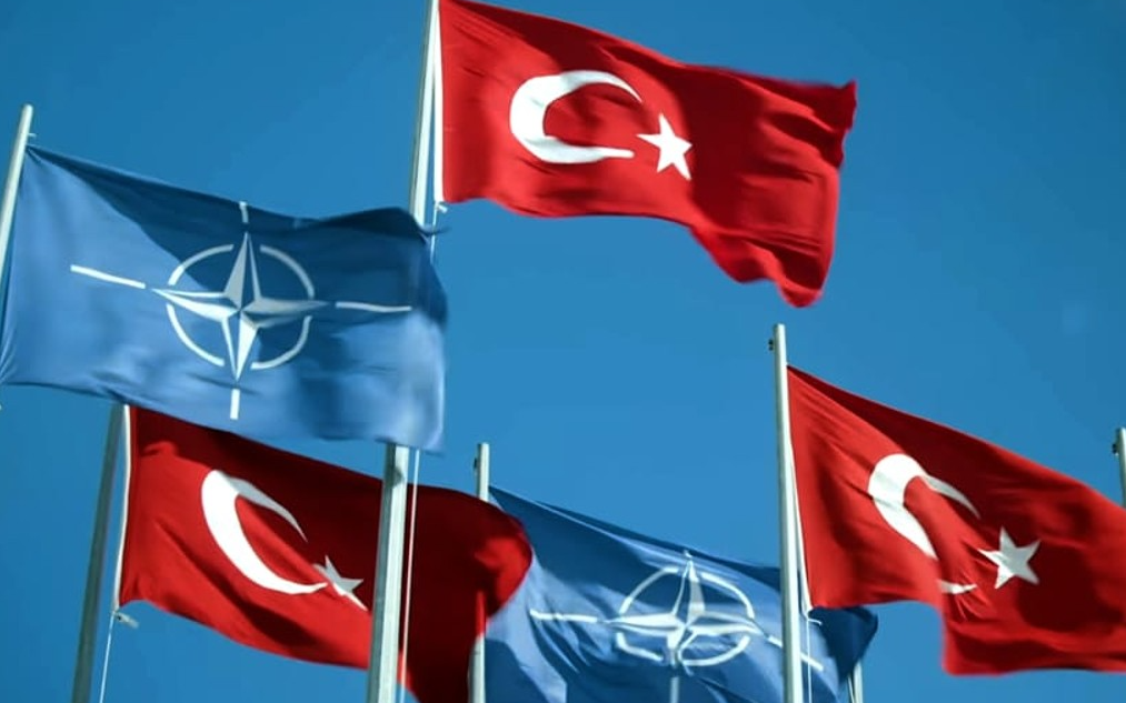 Türkiye’de sandığımız kadar NATO’cu var mı?