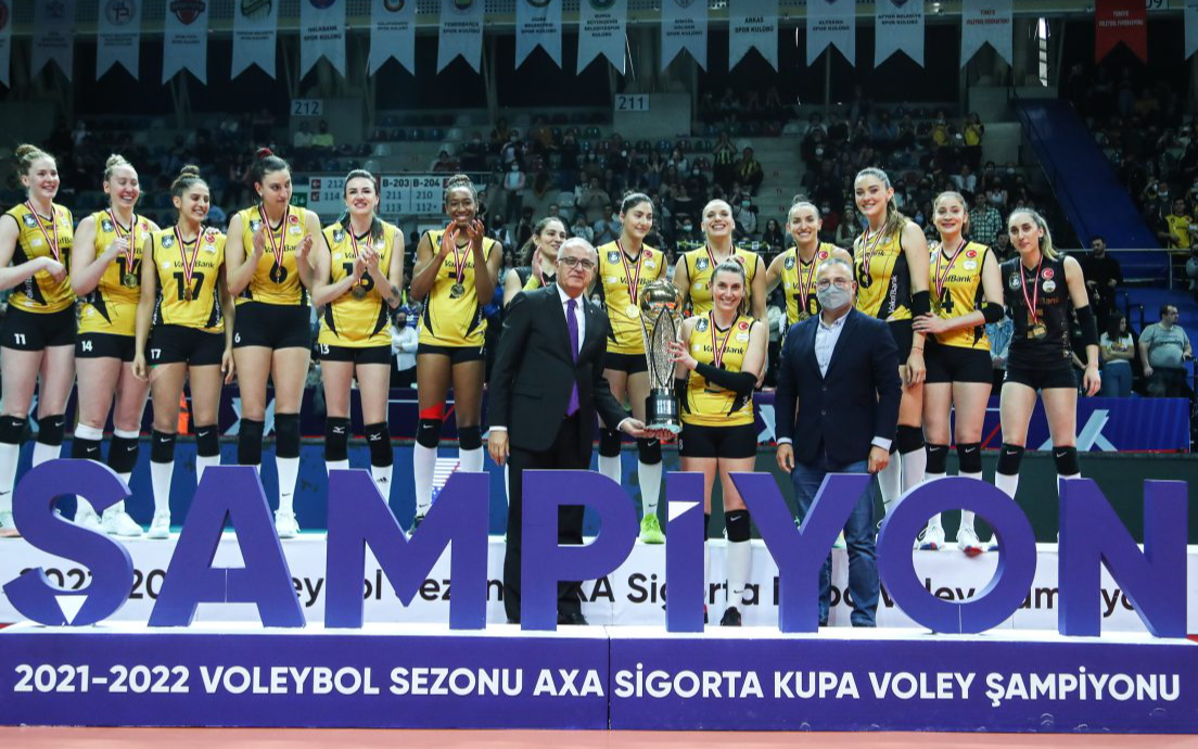 VakıfBank, Kupa Voley'de 8'inci kez şampiyon