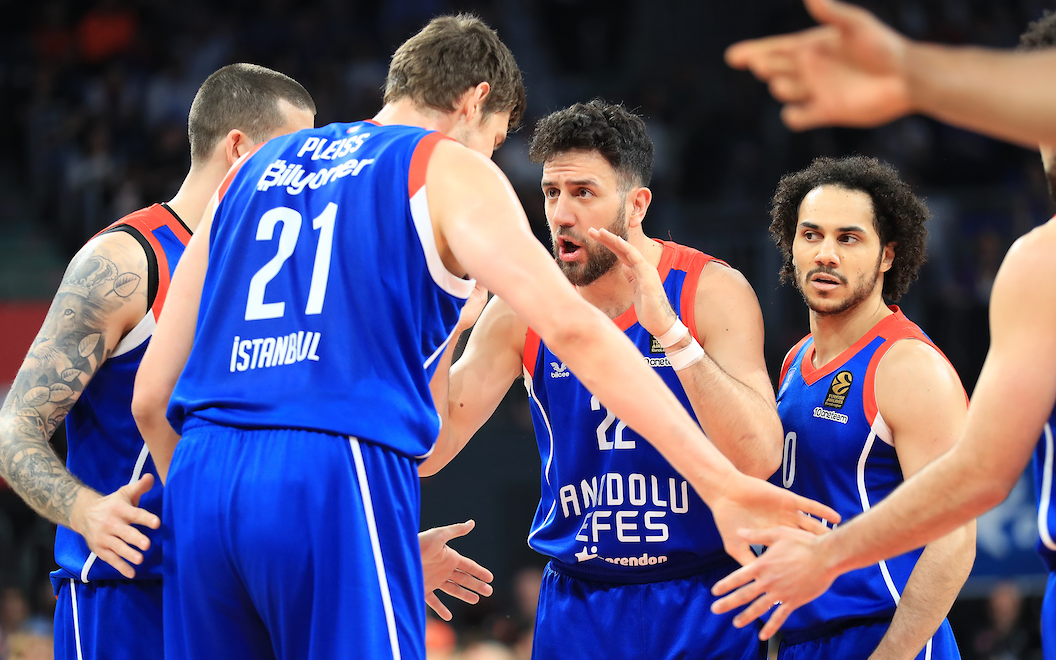 Anadolu Efes bir kez daha Final Four'da