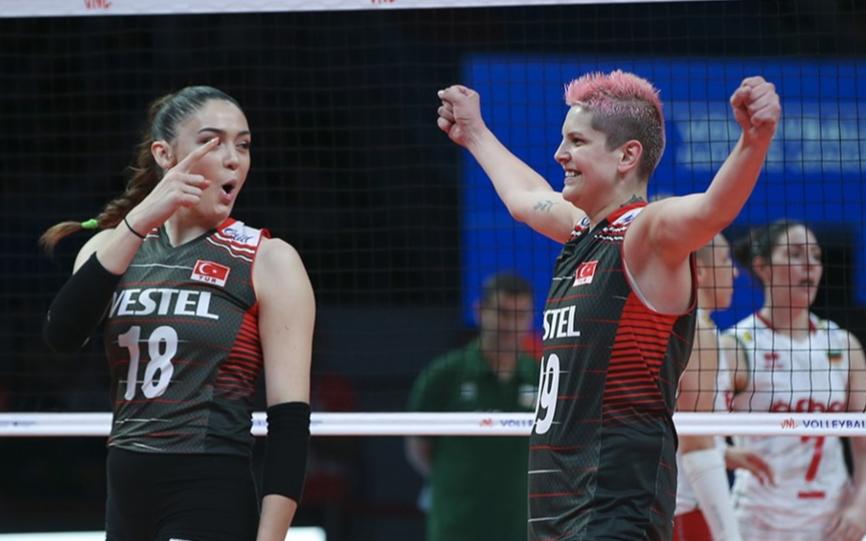 A Milli Kadın Voleybol Takımı, Bulgaristan'a set vermedi