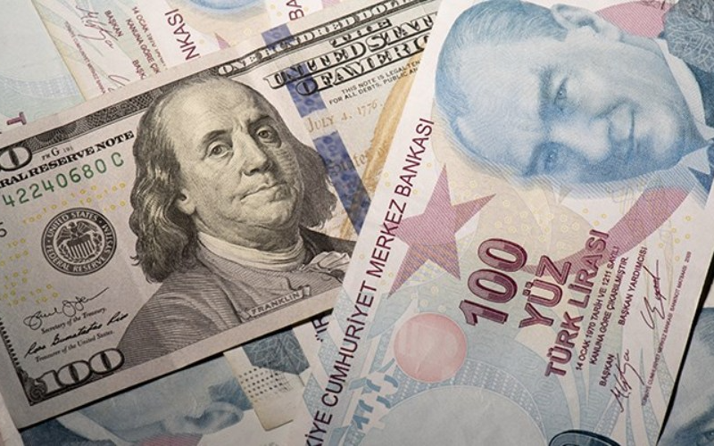 Dolar/TL tarihi zirveye yaklaştı