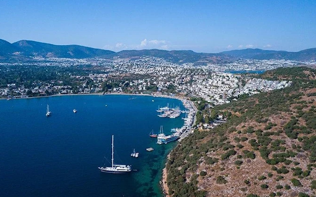 Bitez Koyu'nun statüsü değiştirildi, bölge yapılaşmaya açıldı