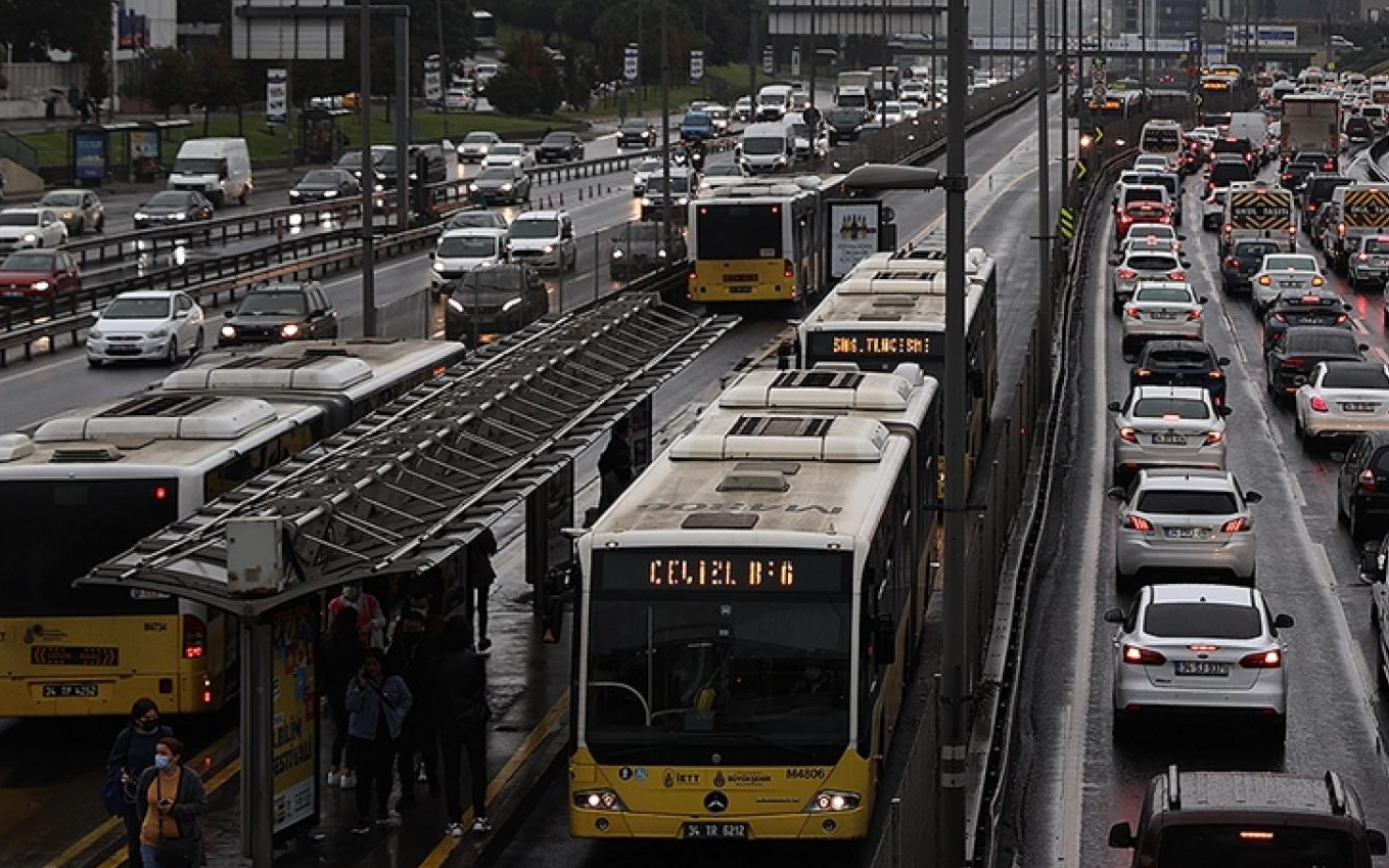 İstanbul'da 'toplu ulaşıma zam' talebi reddedildi