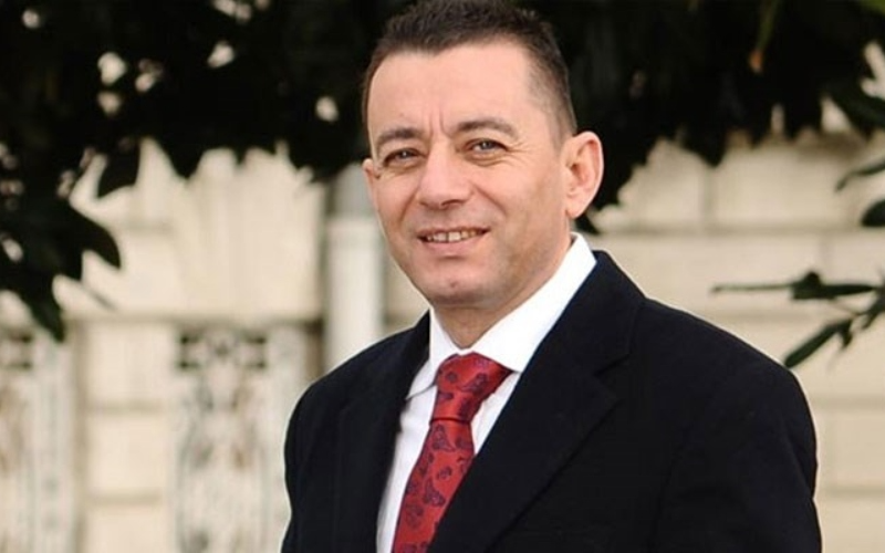 Prof. Dr. Bülent Arı, taciz sonrası görevden uzaklaştırıldı
