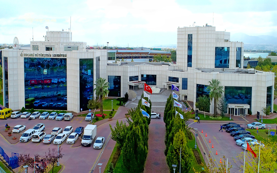 Bakanlık, denizin doldurulması için AKP'li belediyeye onay verdi