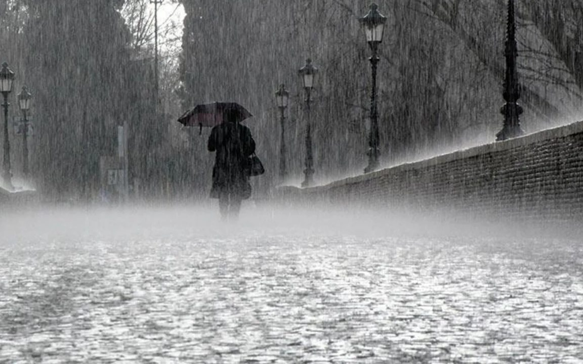 Meteoroloji’den sağanak yağış ve fırtına uyarısı