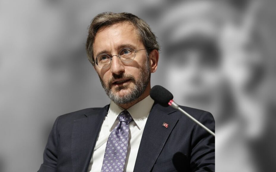 Fahrettin Altun'dan 'Erdoğan tarafından tarifeli uçakla geri gönderildi' haberine yalanlama