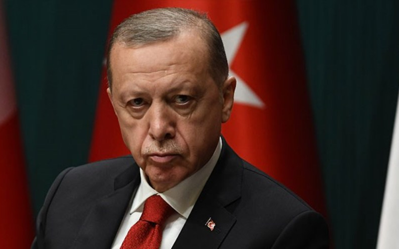 Erdoğan: Enkaz kaldırma mücadelemiz süratle devam ediyor