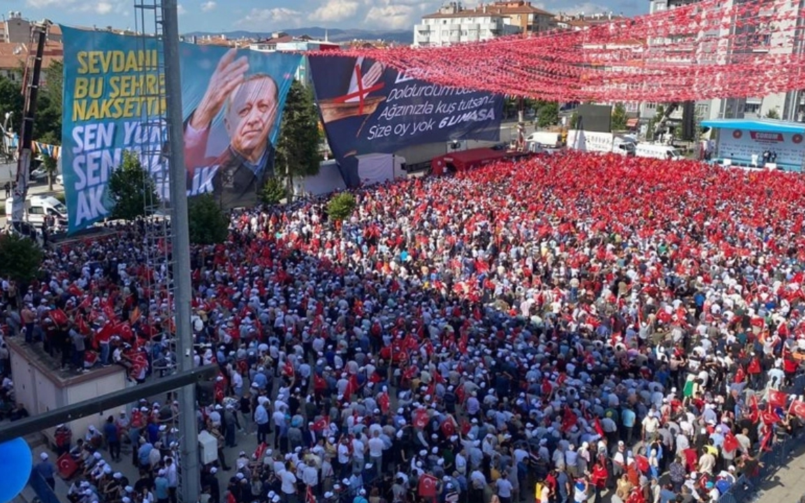 Borç batağındaki Çorum Belediyesi, Erdoğan'ın mitingine 1,5 milyon TL harcamış