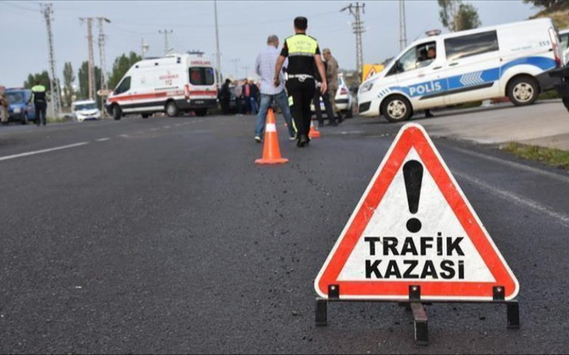 Kocaeli'de işçi servisi kaza yaptı: 6 yaralı