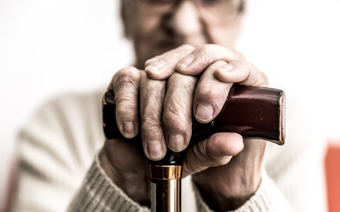 İlim Yayma Cemiyeti, Alzheimer hastasının evini bağış olarak almış