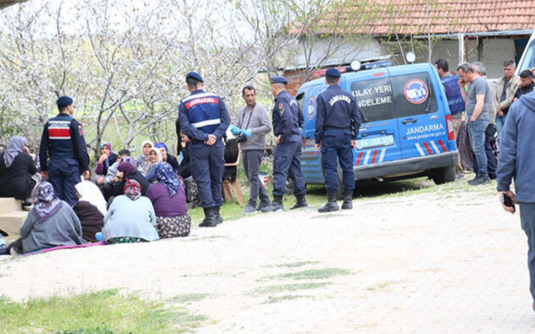 Alaattin Mandal, Ayşe Mandal'ı katledip intihar etti