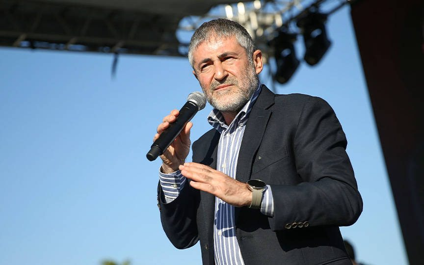 Nebati: Cumhurbaşkanı'mızın döneminde ötekileştiren bir Allah'ın kulu var mı?