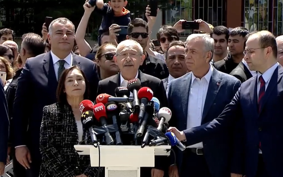 Kılıçdaroğlu, oyunu kullandı: 'Bu ülkeye baharlar gelecek'