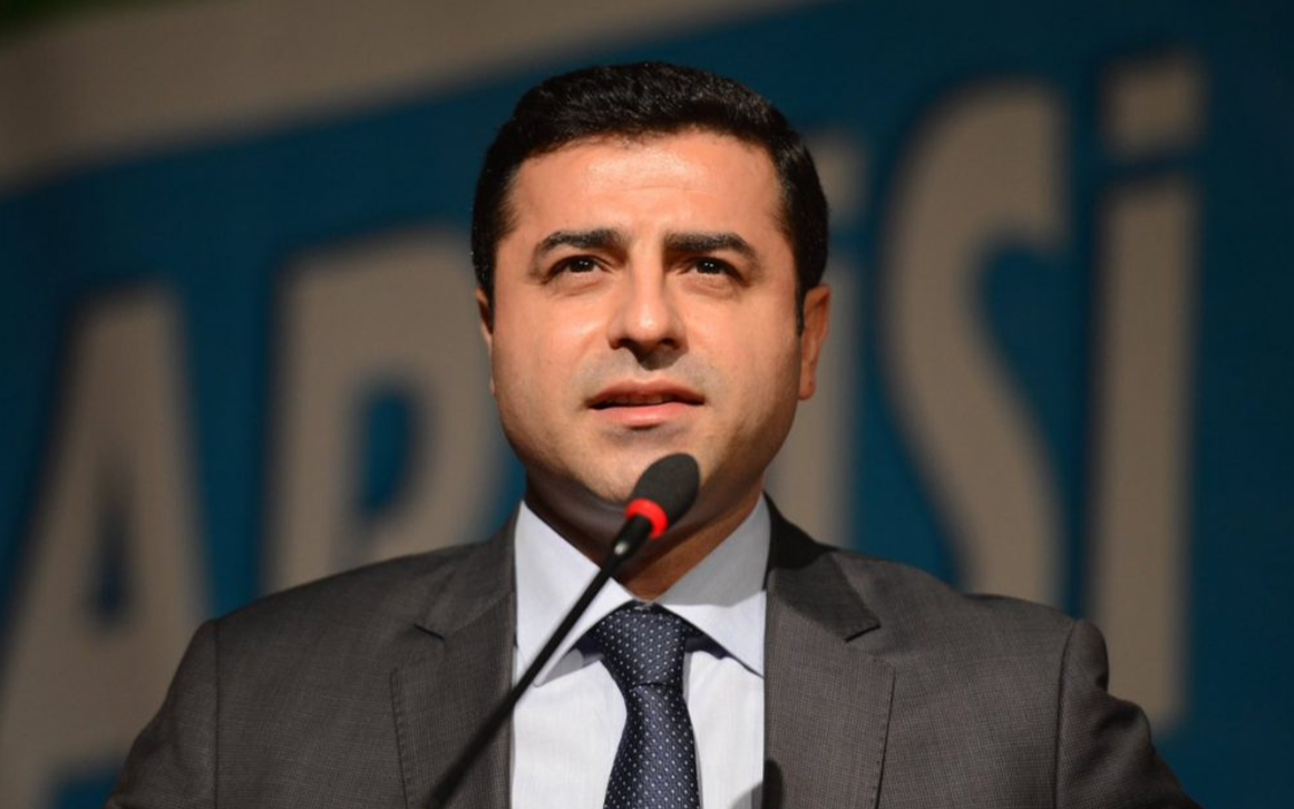 Selahattin Demirtaş'tan 'oy' çağrısı