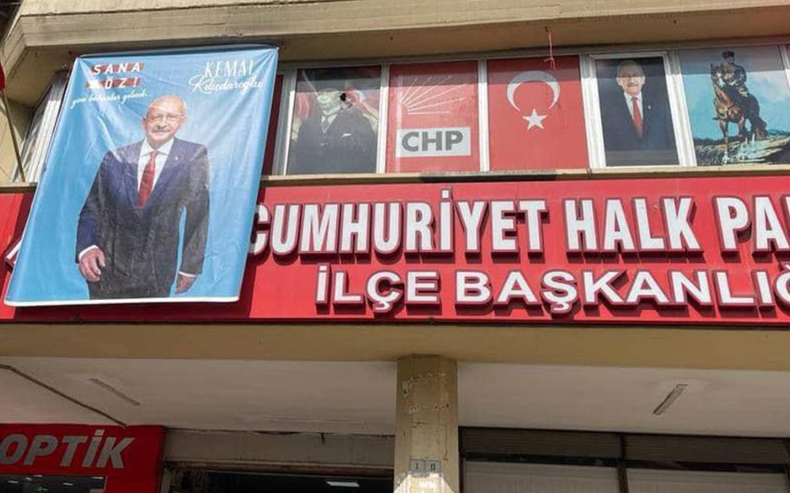 Giresun'da CHP binasına taşlı saldırı!