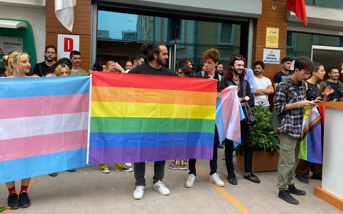 LGBTİ+ öğrenciler gericiler tarafından hedef gösterildi: Basın açıklamasına polis saldırdı!