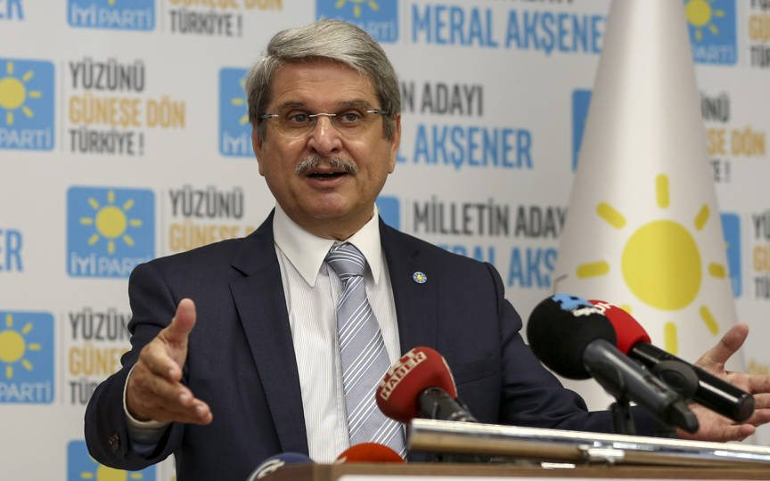 Aytun Çıray, İYİ Parti'den istifa ettiğini duyurdu