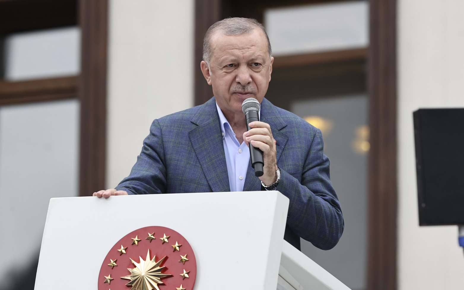 Erdoğan: Finans sektöründe kaynak arayışlarını devam ettiriyoruz