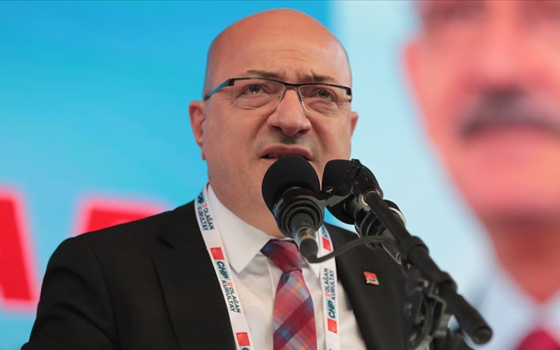 İlhan Cihaner: CHP Genel Başkanlığı'na adayım