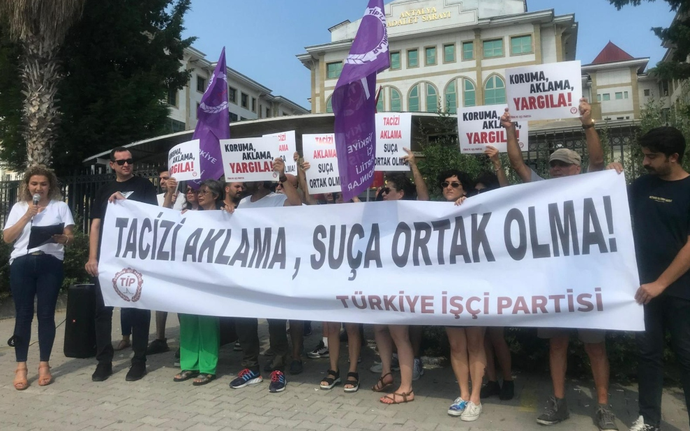 Antalya’da komşusu olan kadını taciz ve tehdit eden erkek serbest bırakıldı