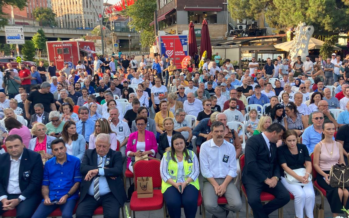 Srebrenitsa Soykırımı'nda yitirilenler İstanbul'da anıldı