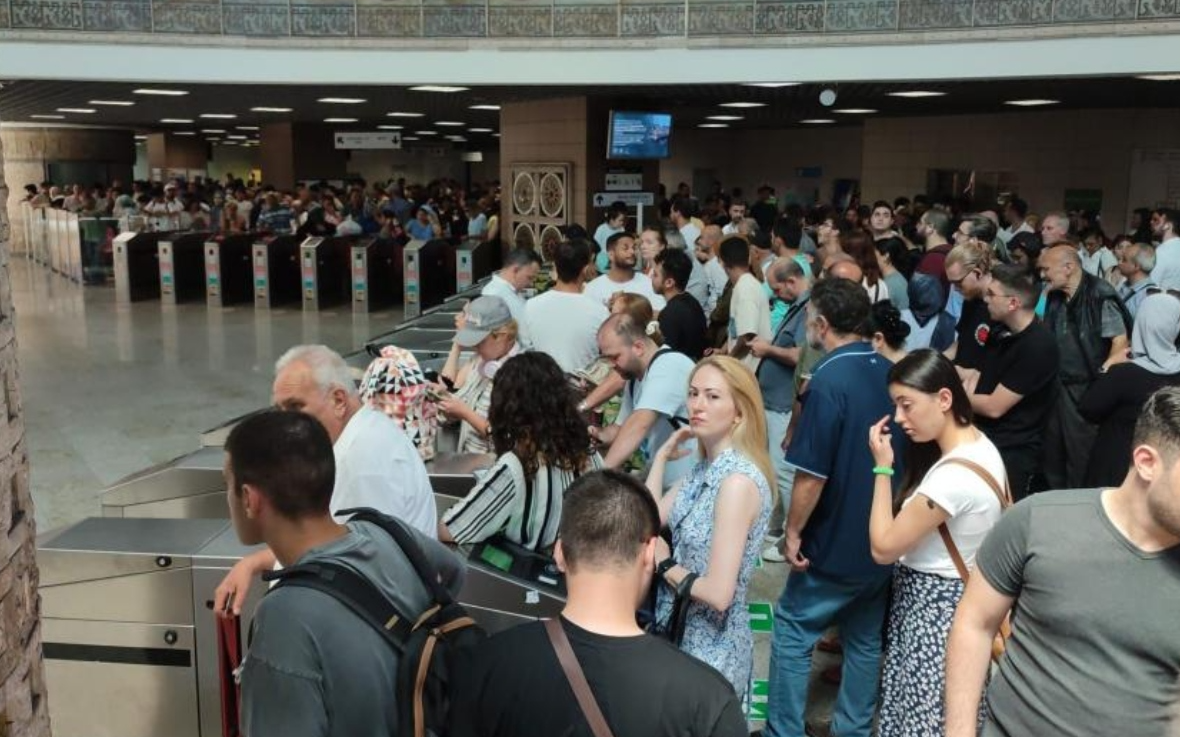 Marmaray'da bir çocuk hayatını kaybetti