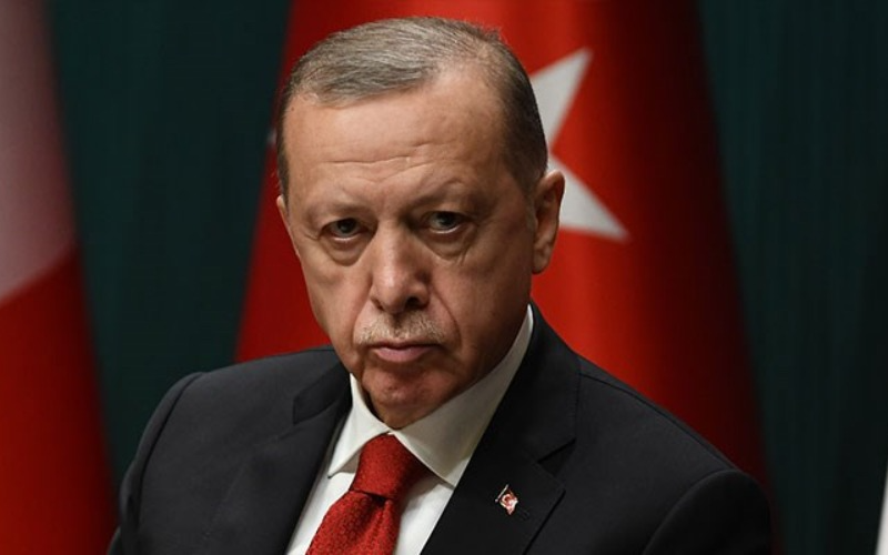 Ekonomistler Erdoğan’ın yeterli faiz artışına izin vermeyeceğinden endişeli