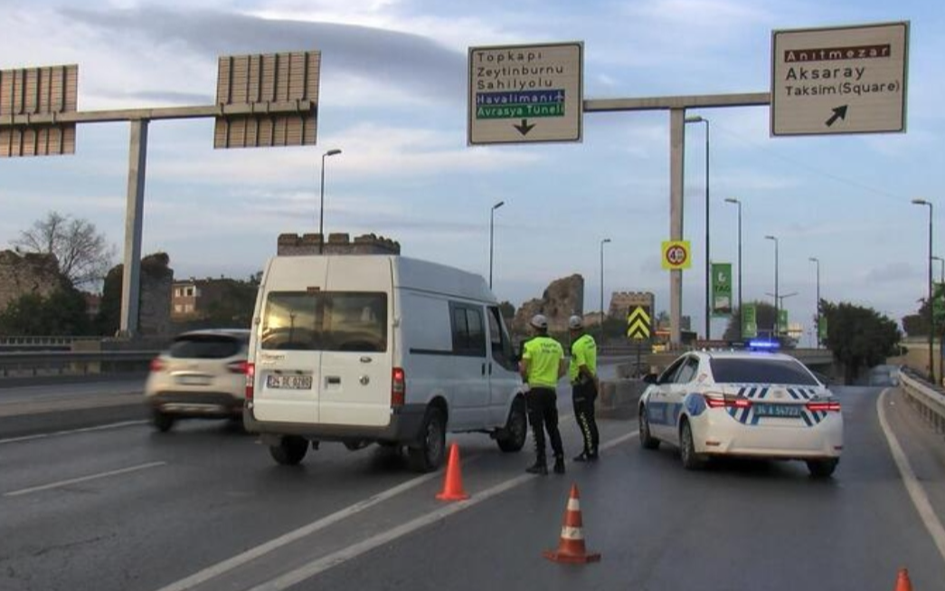 Vatan Caddesi trafiğe kapatıldı