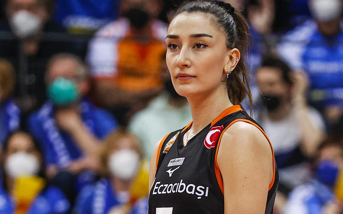 Voleybolcu Hande Baladın’ı tehdit eden sanığa ilk duruşmada tahliye