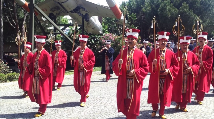 Fatih Belediyesi yapılmayan mehter takımı konserine 11 milyon ödemiş