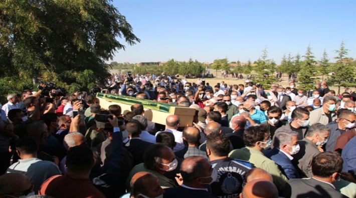  Konya'da katledilen yurttaşlar son yolculuğuna uğurlandı