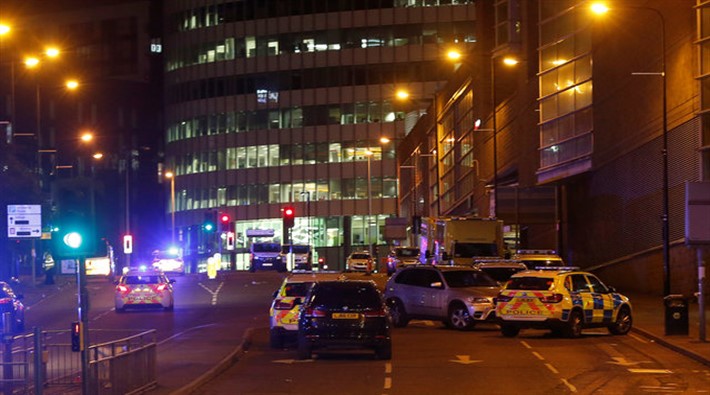 Manchester'da bombalı saldırı: 22 ölü, 50 yaralı - HABERLER Son Dakika